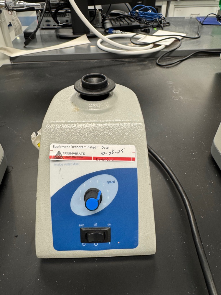 Image of VWR Analog Vortex Mixer